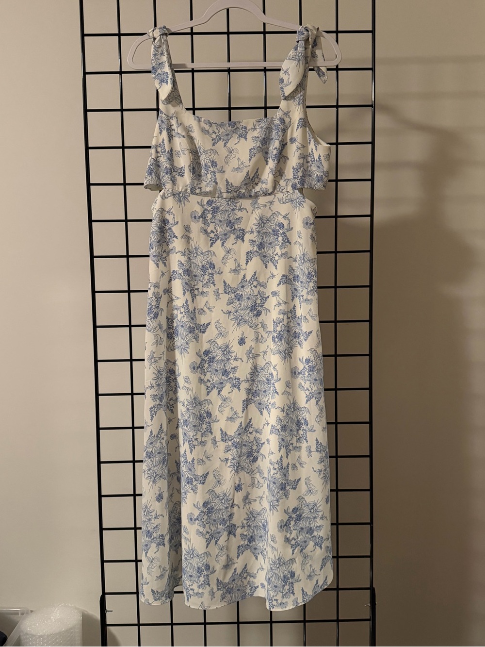 Blue Floral Tie-Shoulder Midi Dress - Women